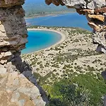 Semesterbostad Penelia Next To Golf Courses