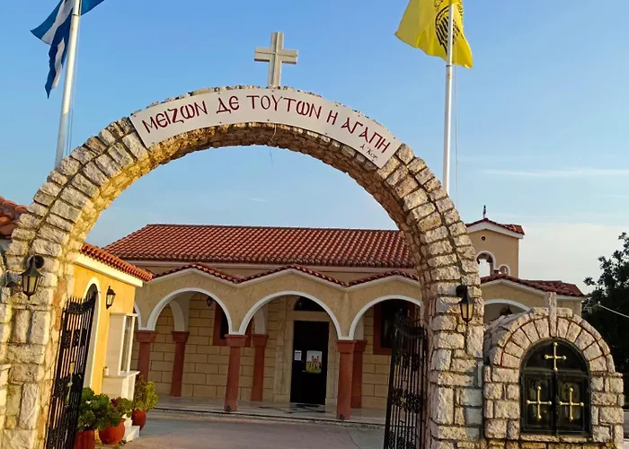 Penelia Next To Golf Courses Holiday home *